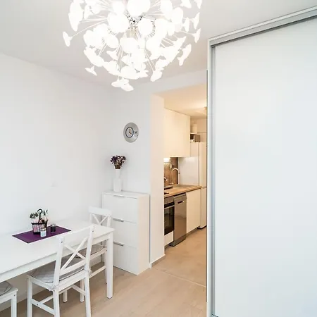 Lenka Apartment