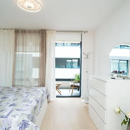 Lenka Apartment *